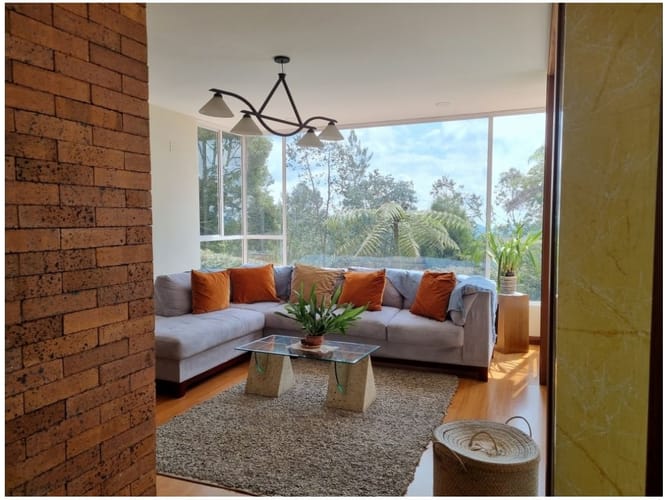 Casa de 4 alcobas en venta en Loma Del Escobero, Medellín, 360 m² · foto 9 de 21