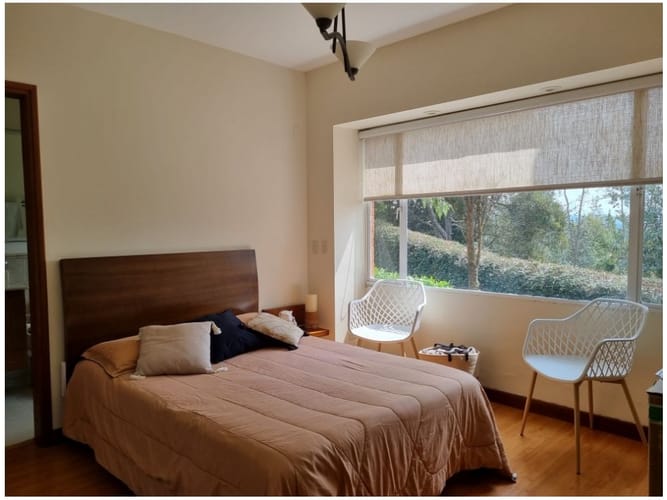 Casa de 4 alcobas en venta en Loma Del Escobero, Medellín, 360 m² · foto 18 de 21