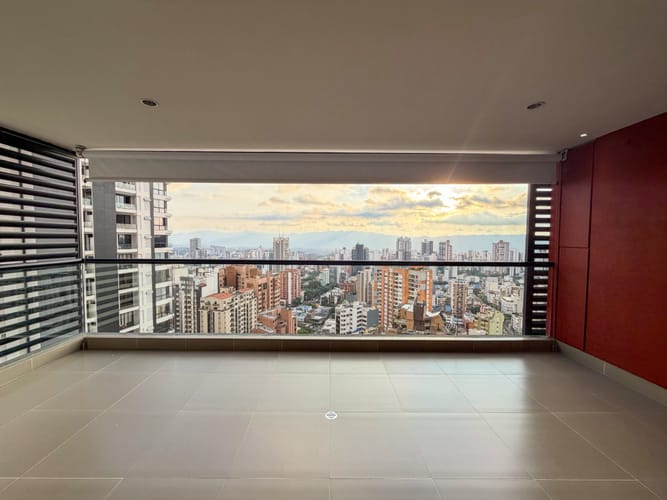 Apartamento de 4 alcobas en venta en Cabecera Del Llano, Bucaramanga, 160 m² · foto 11 de 16