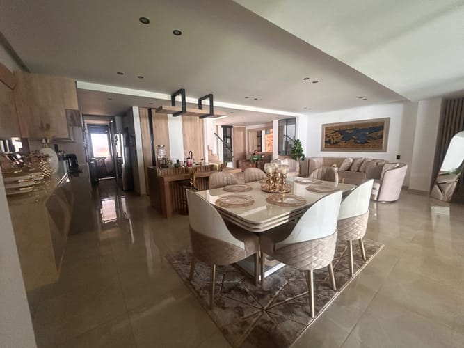 Apartamento de 3 alcobas en venta en Pance, Cali, 192 m² · foto 3 de 24