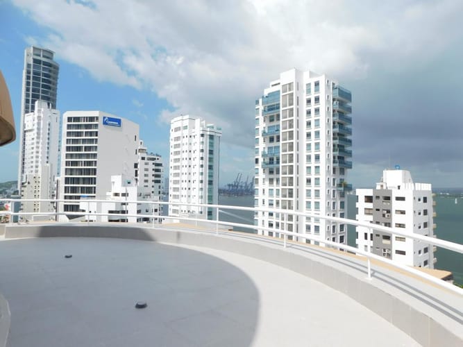 Oficina en arriendo en Bocagrande, Cartagena, 137 m² · foto 3 de 15