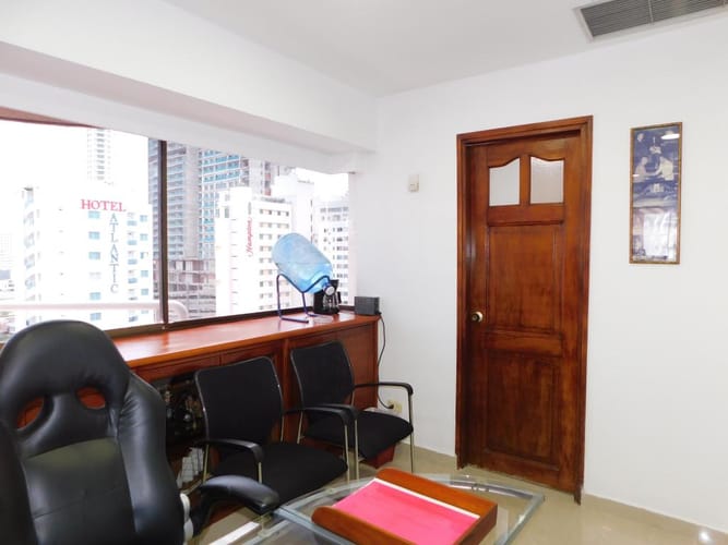Oficina en arriendo en Bocagrande, Cartagena, 137 m² · foto 12 de 15