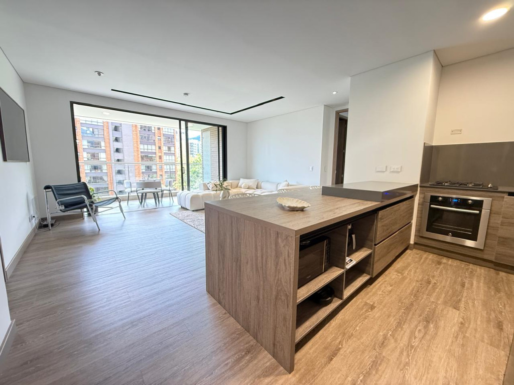 Apartamento en Arriendo en Los Balsos, Medellín