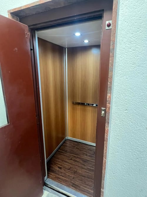 Alquiler Y Venta de Oficina Ambiente Amplio Y Luminoso En Centro · Foto 3