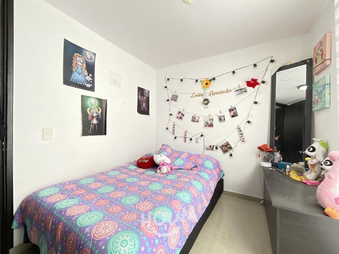 Casa de 3 alcobas en venta en Echavarria, Madrid, 72 m² · foto 7 de 13