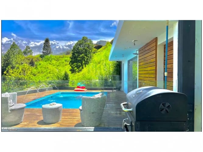 Casa de 5 alcobas en venta en Bello, 380 m² · foto 4 de 19
