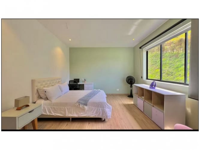 Casa de 5 alcobas en venta en Bello, 380 m² · foto 9 de 19
