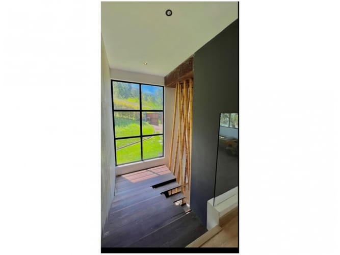 Casa de 5 alcobas en venta en Bello, 380 m² · foto 15 de 19