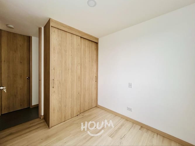Apartamento de 4 alcobas en venta en El Poblado, Medellín, 83 m² · foto 21 de 24