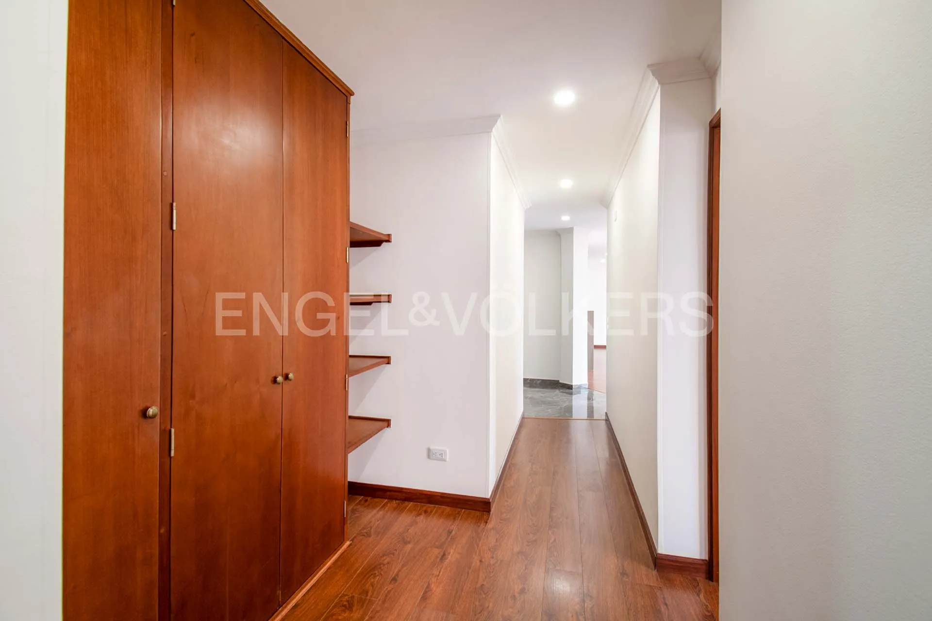 Apartamento en venta en Chicó Navarra, Bogotá · foto 10 de 17