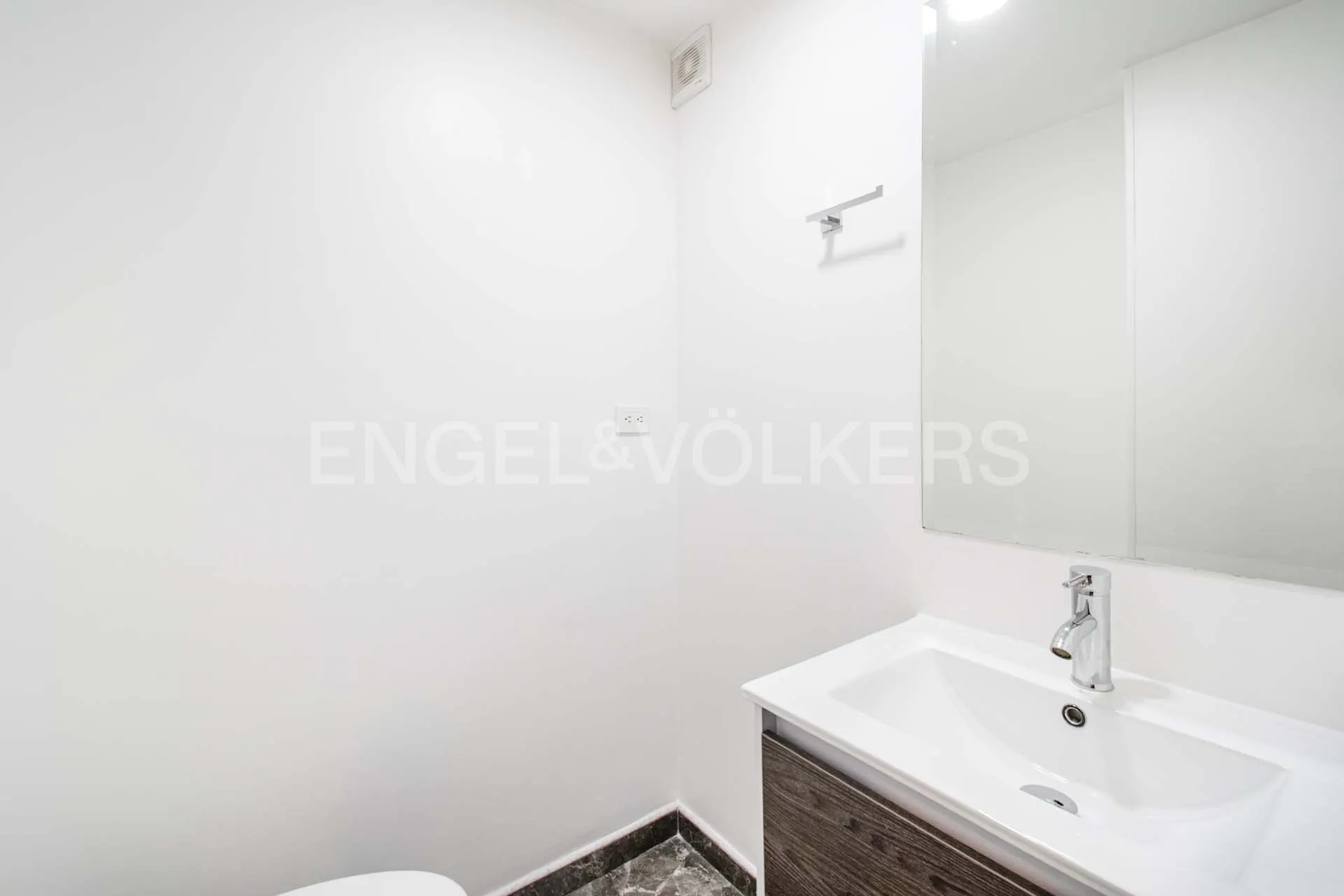 Apartamento en venta en Chicó Navarra, Bogotá · foto 7 de 17