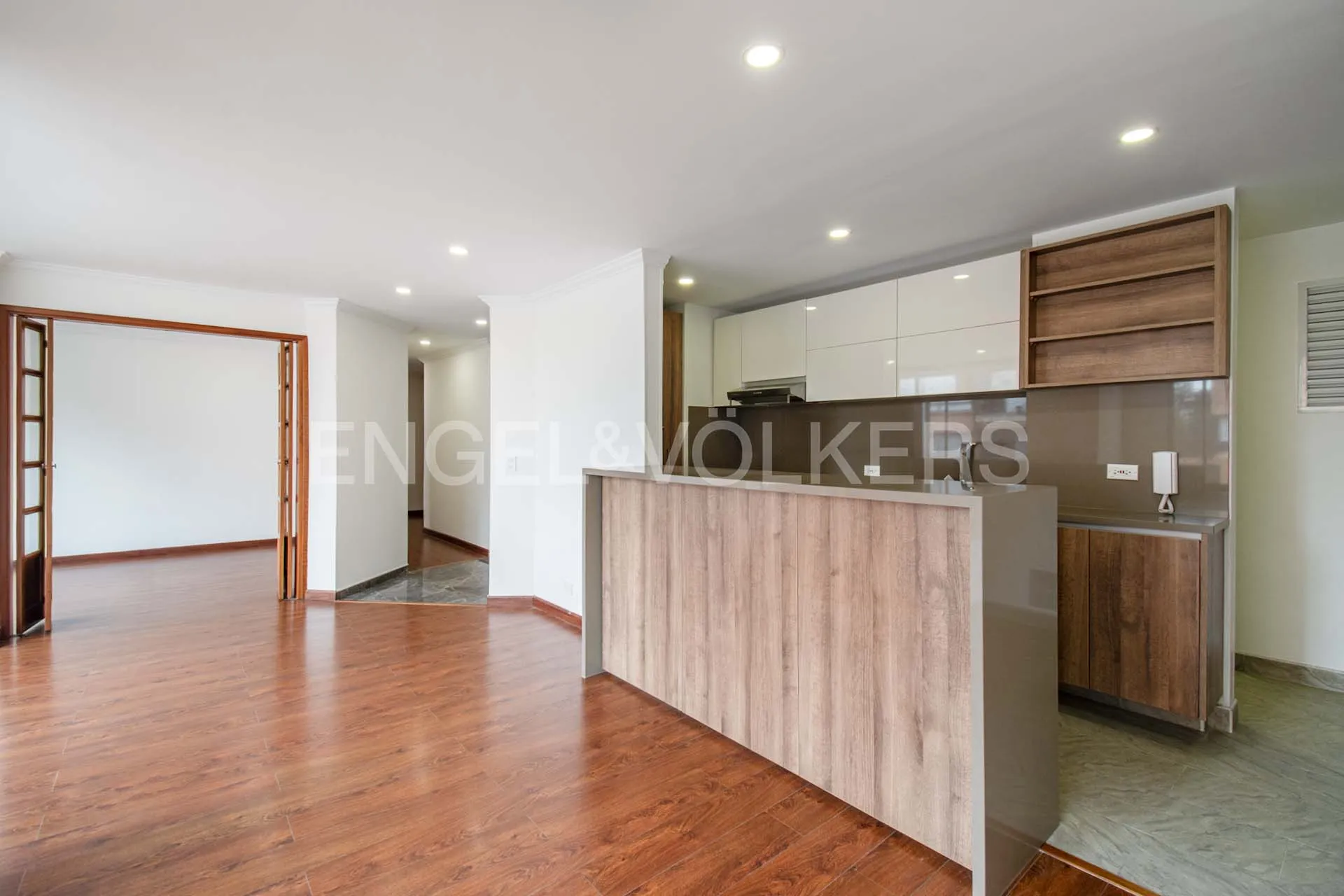 Apartamento en venta en Chicó Navarra, Bogotá · foto 5 de 17