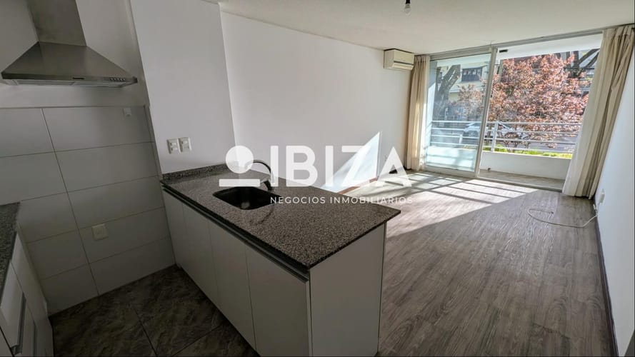 Apartamento en alquiler en Malvín