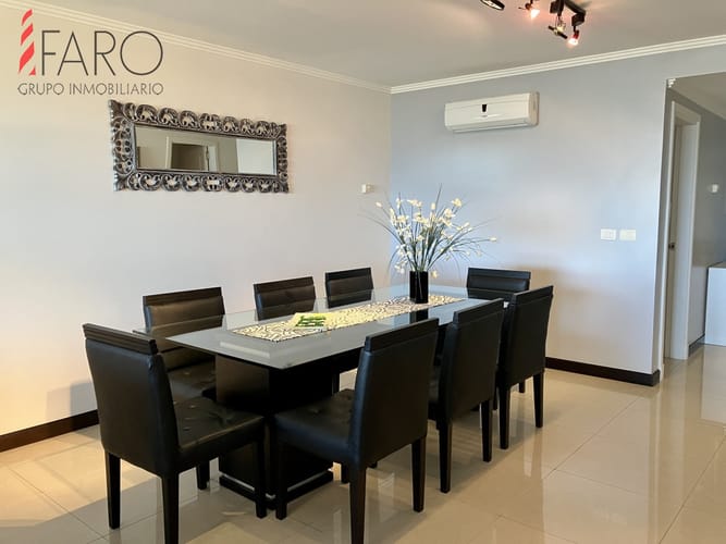 Apartamento en Brava 3 dormitorios y dependencia con terraza y cochera doble · Foto 8