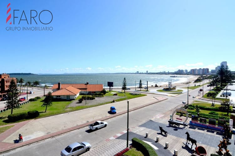 Apartamento en Mansa 3 dormitorios con terraza · Foto 1