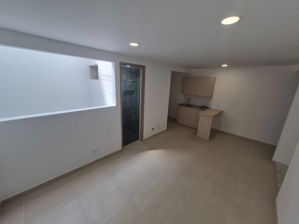 Apartaestudio en arriendo en Los Andes B - La Riviera, Cali · foto 2 de 9