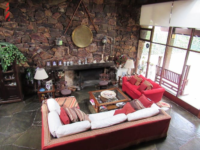 Casa en Mansa 4 dormitorios y dependencia, con piscina y barbacoa · Foto 6