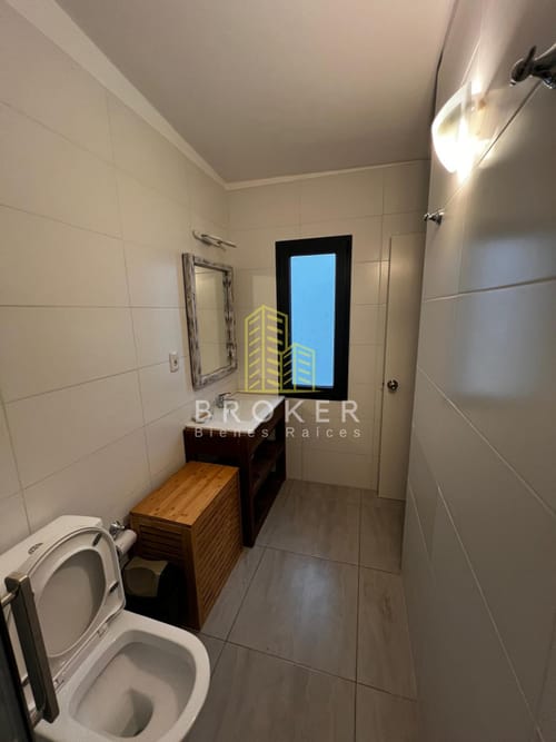 Alquiler de hermosa casa MUY bien ubicada en la barra · Foto 8