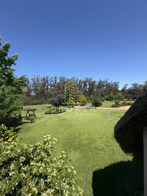 Alquiler de impresionante chacra de 7 dormitorios en Punta Ballena · Foto 3