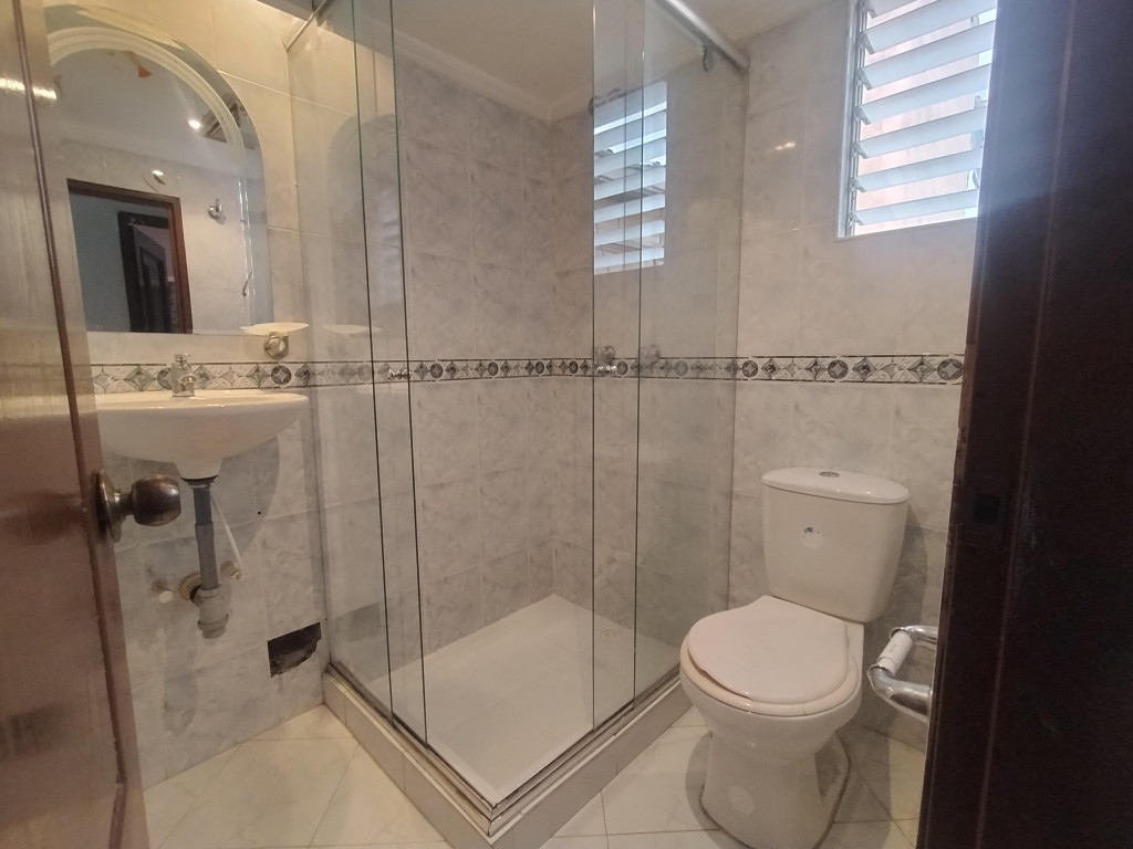 Casa en venta en Las Ferias, Bogotá · foto 5 de 24