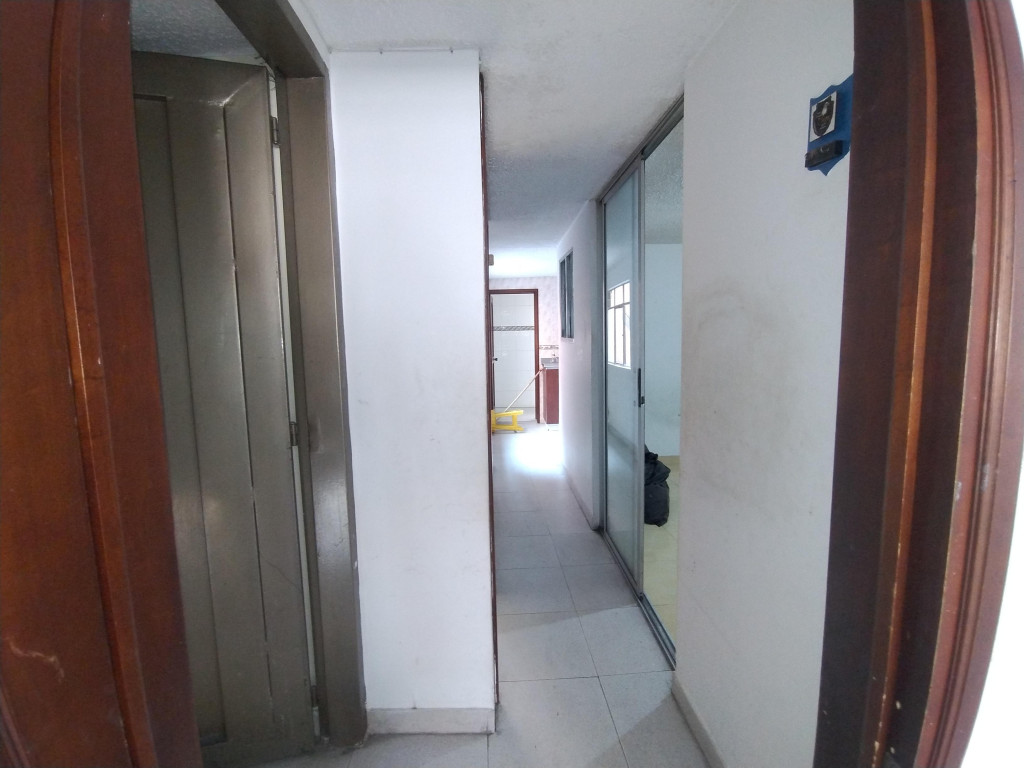 Casa en venta en Las Ferias, Bogotá · foto 22 de 24