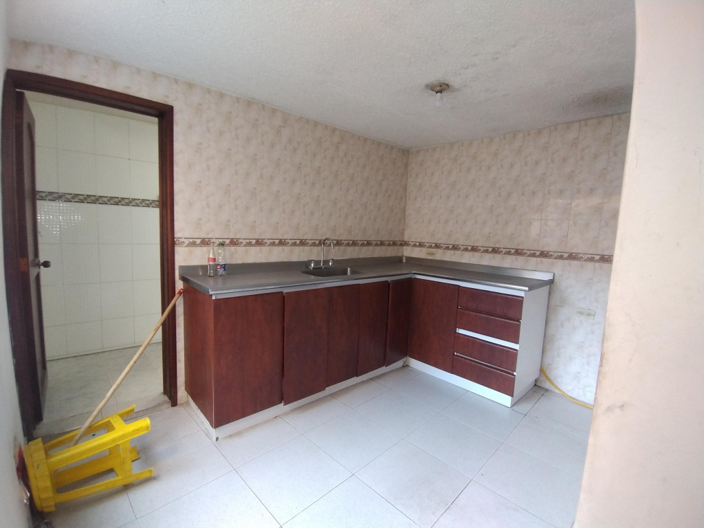Casa en venta en Las Ferias, Bogotá · foto 23 de 24