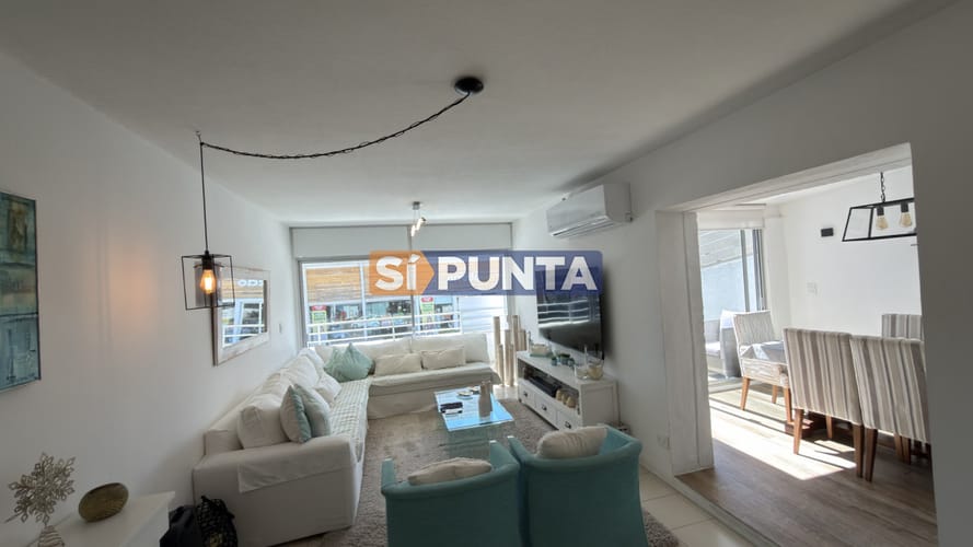 Apartamento tipo casa en plena penisula