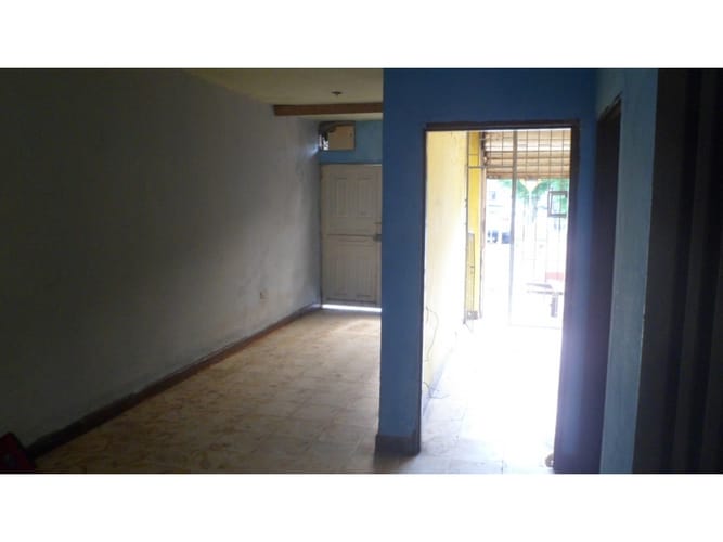 Casa de 10 alcobas en venta en Las Ceibas, Cali, 263 m² · foto 3 de 12