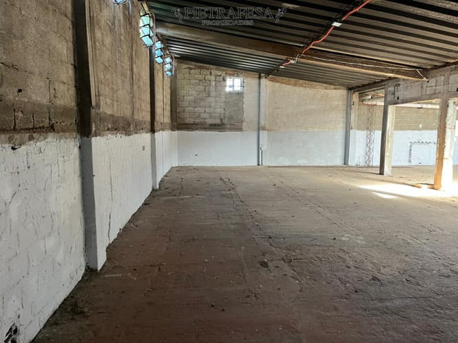 Galpón en alquiler, buenas dimensiones. Carrasco Norte. · Foto 7