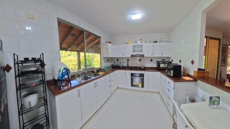 Casa de 5 alcobas en venta en Pance, Cali, 386 m² · foto 2 de 24