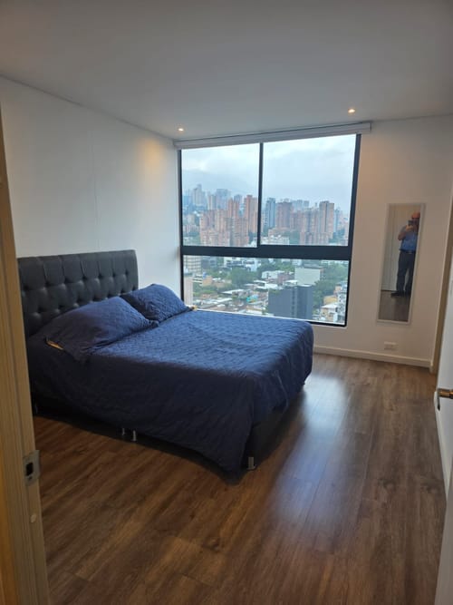 Apartamento de 2 alcobas en venta en Lalinde, Medellín, 94 m² · foto 6 de 21