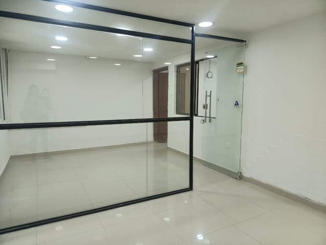 Local en arriendo en Santa Monica, Cali, 180 m² · foto 5 de 15