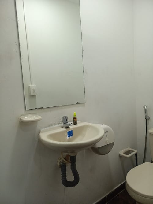Local en arriendo en Santa Monica, Cali, 180 m² · foto 13 de 15