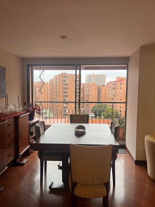 Apartamento de 3 alcobas en venta en Lagos De Cordoba, Bogotá, 106 m² · foto 2 de 16