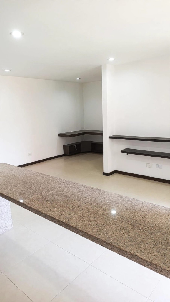 Apartamento en arriendo en Las Palmas, Medellín · foto 7 de 21