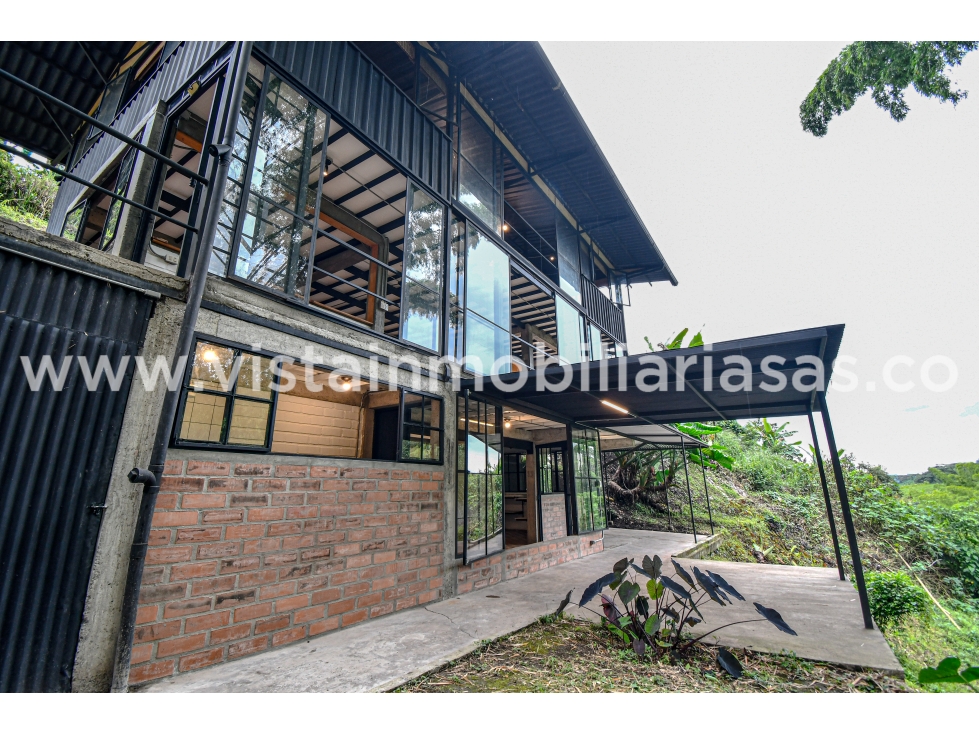 Casa en venta en San Peregrino, Manizales · foto 2 de 24