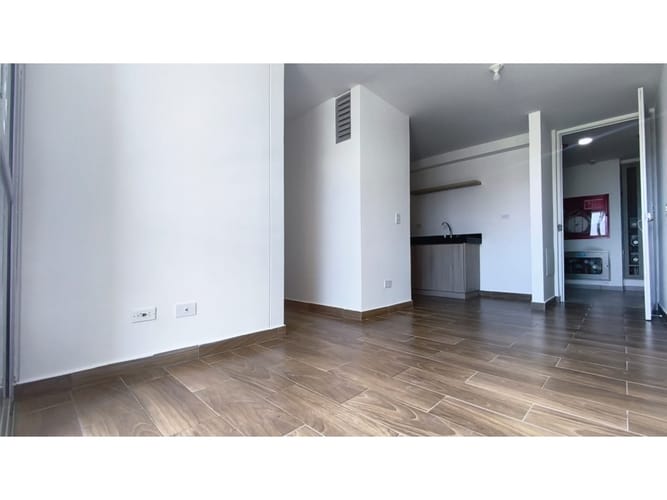 Apartamento de 3 alcobas en venta en Samaria Ii Etapa, Pereira, 53 m² · foto 4 de 23
