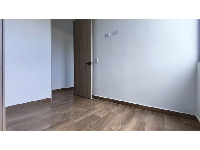 Apartamento de 3 alcobas en venta en Samaria Ii Etapa, Pereira, 53 m² · foto 16 de 23