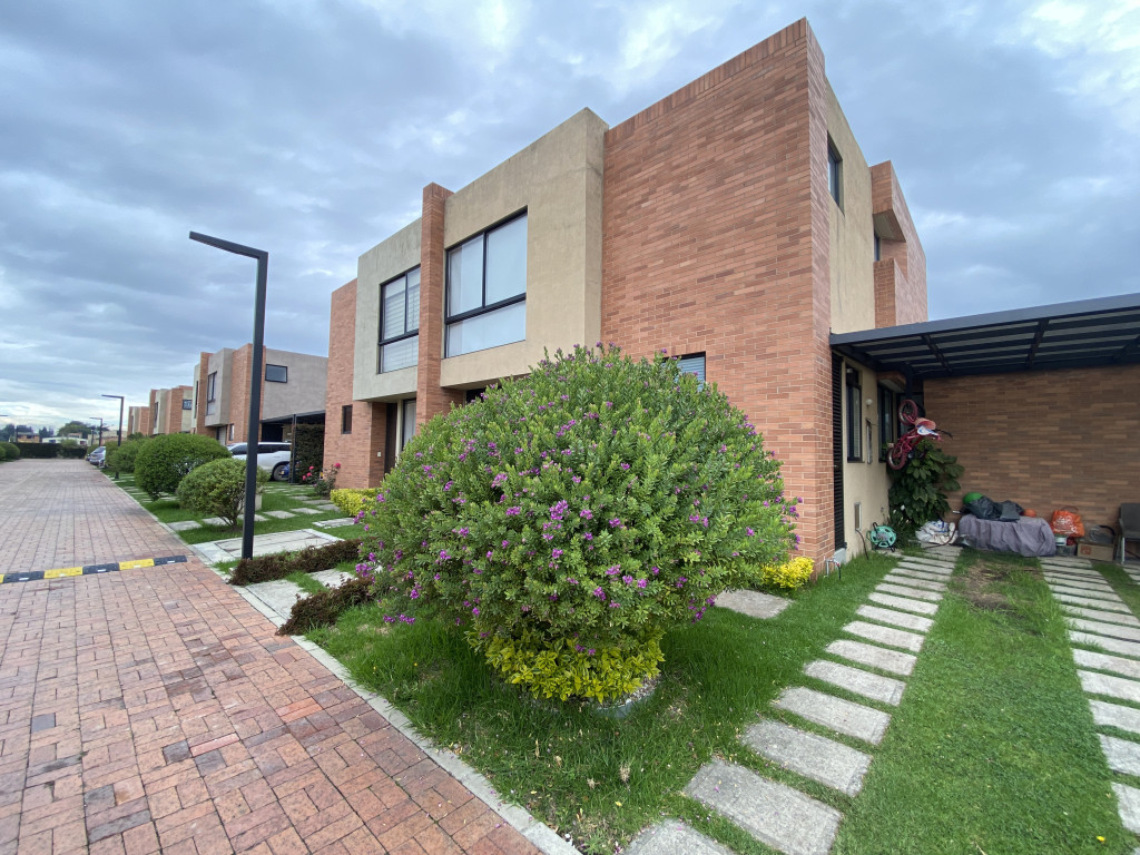 Casa en venta en Canelon, Cajicá · foto 4 de 24