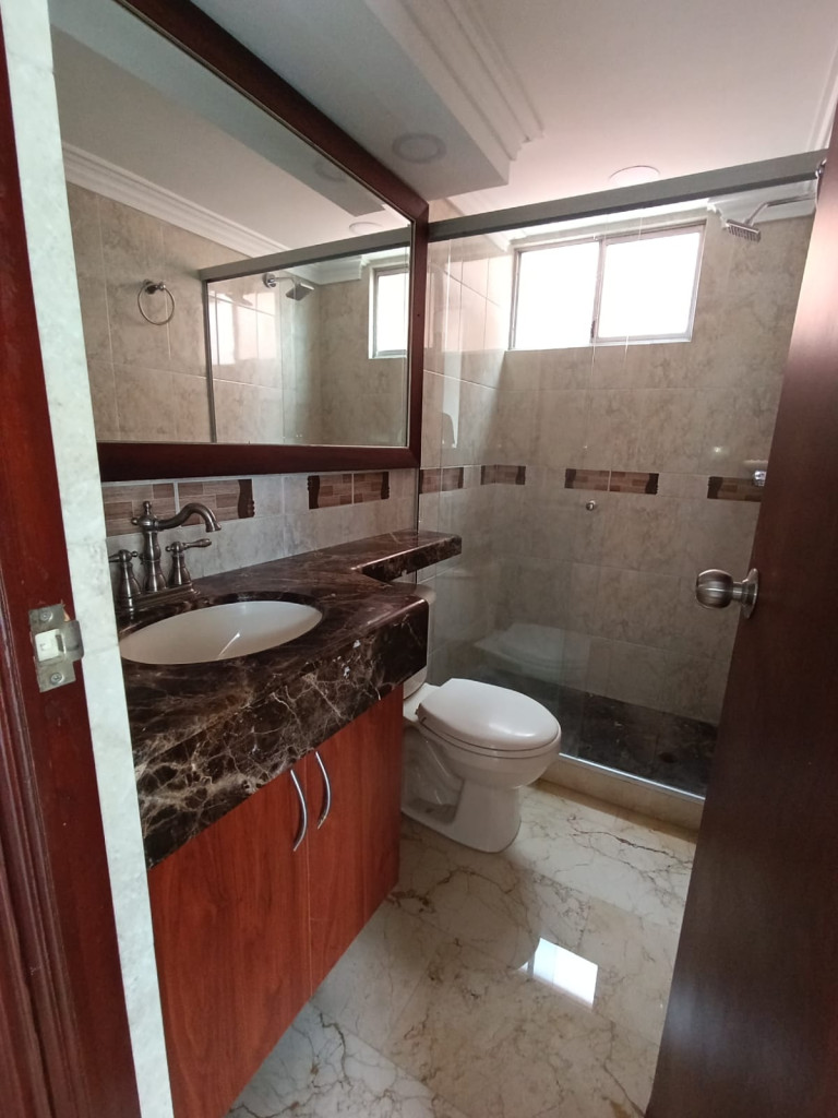 Apartamento en arriendo en Patio Bonito, Medellín · foto 14 de 19
