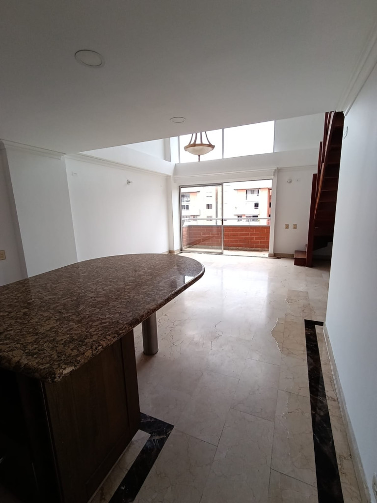 Apartamento en arriendo en Patio Bonito, Medellín · foto 15 de 19