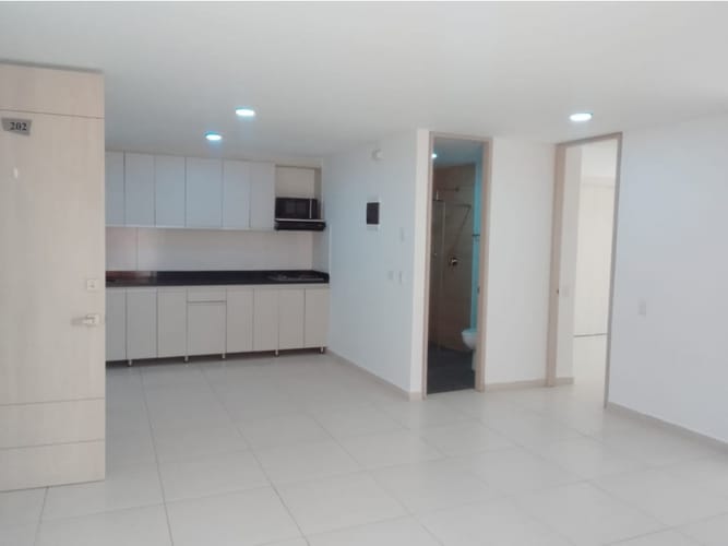Apartamento de 3 alcobas en arriendo en Lorena, Medellín, 100 m² · foto 5 de 24