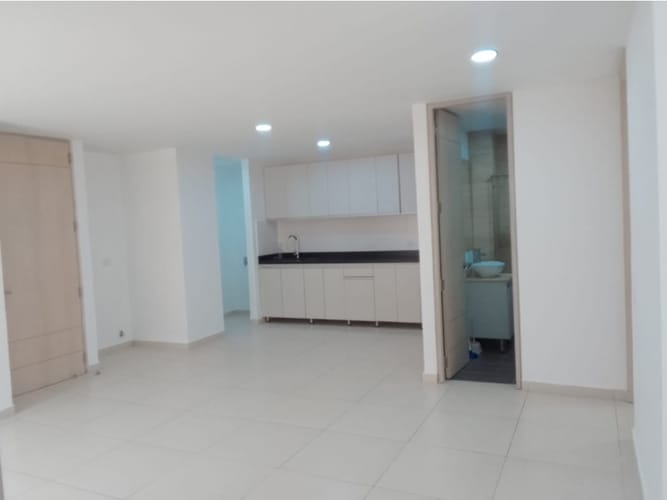 Apartamento de 3 alcobas en arriendo en Lorena, Medellín, 100 m² · foto 9 de 24