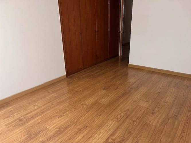 Apartamento de 3 alcobas en venta en Santa Barbara Central, Bogotá, 94 m² · foto 13 de 24
