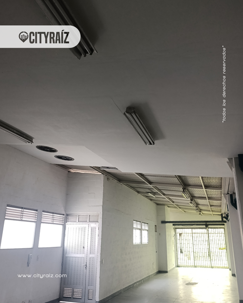 Bodega en arriendo en Viviendas Del Sur, Medellín, 170 m² · foto 8 de 13