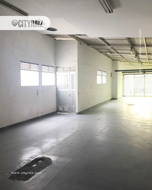 Bodega en arriendo en Viviendas Del Sur, Medellín, 170 m² · foto 10 de 13