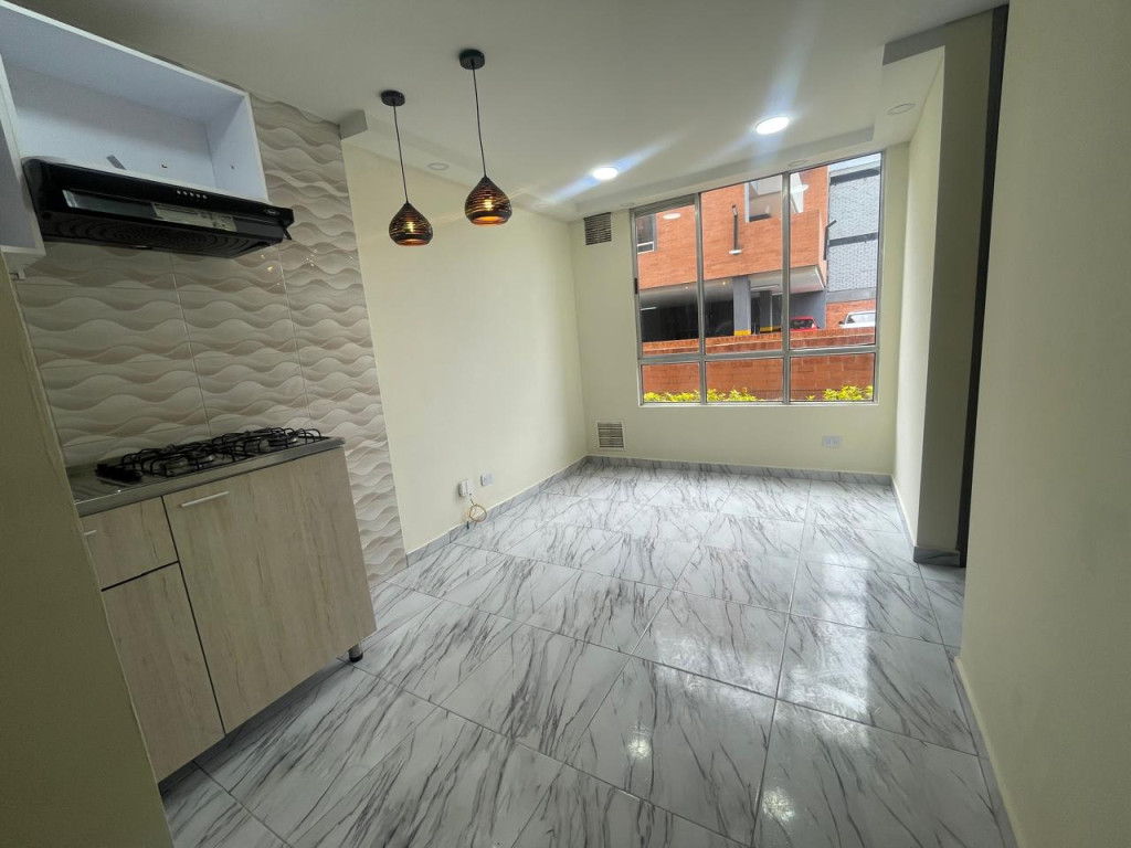Apartamento en venta en Comuneros, Bogotá · foto 2 de 17