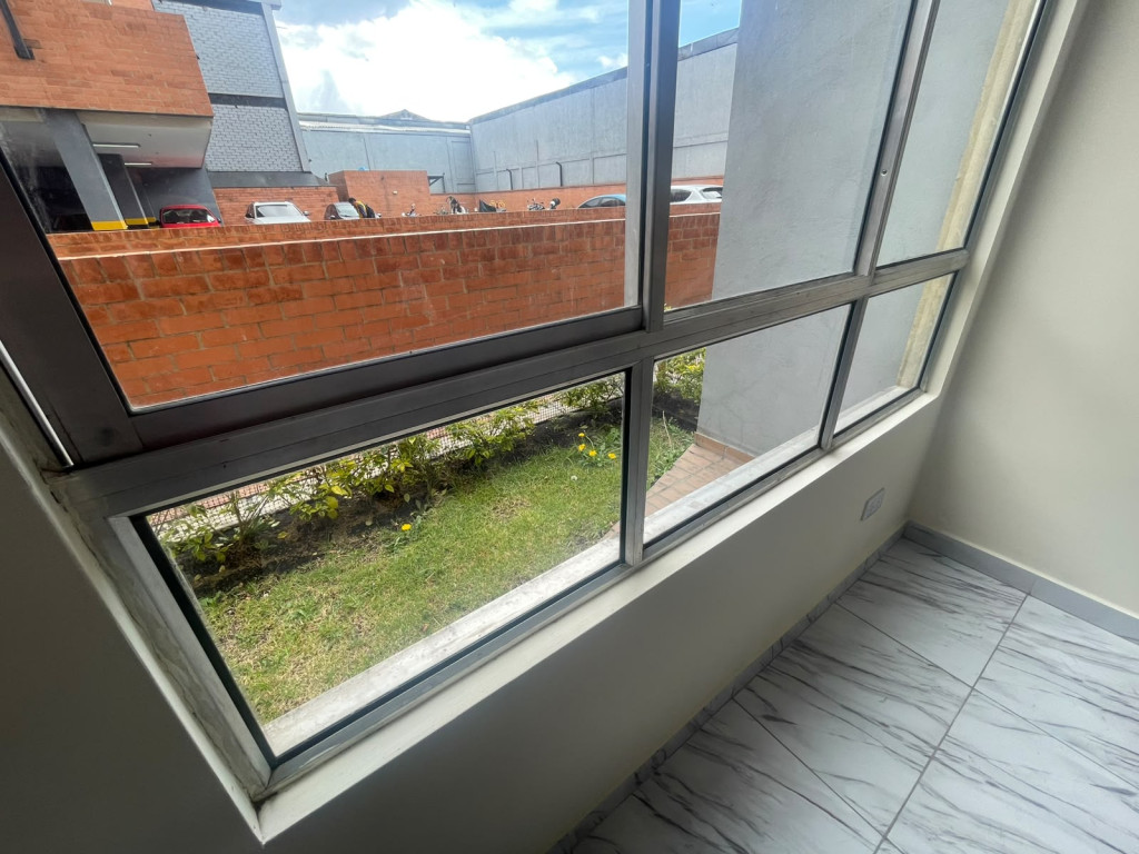 Apartamento en venta en Comuneros, Bogotá · foto 4 de 17