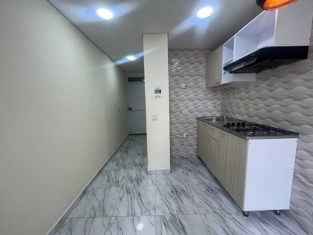 Apartamento en venta en Comuneros, Bogotá · foto 8 de 17