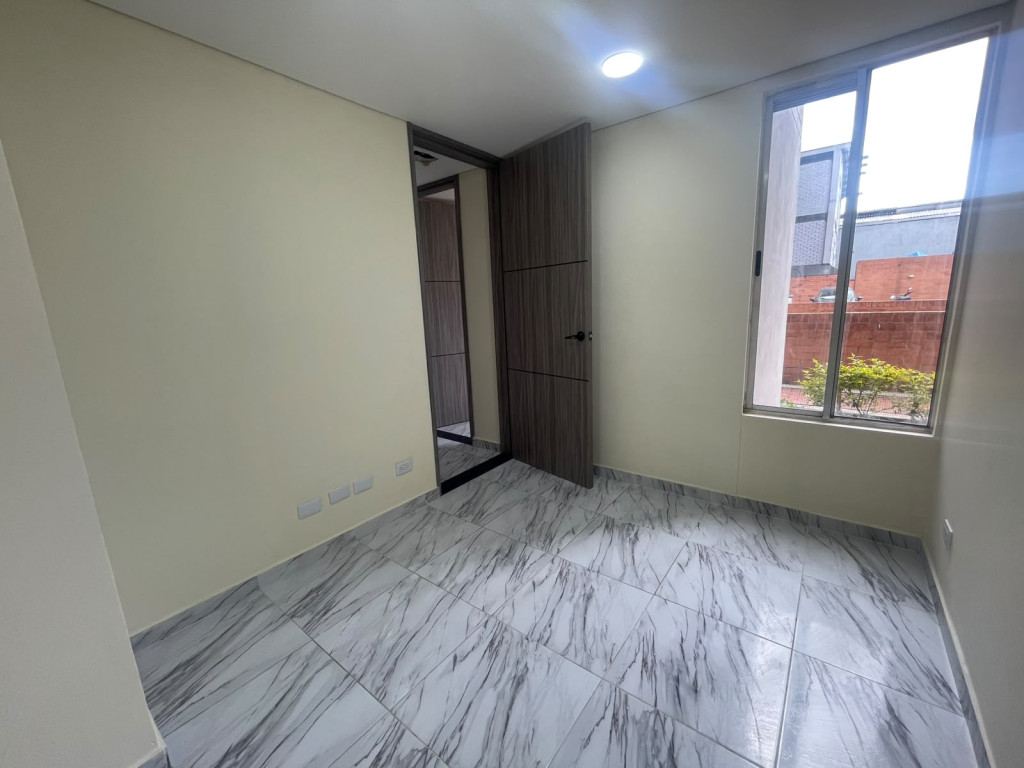 Apartamento en venta en Comuneros, Bogotá · foto 14 de 17